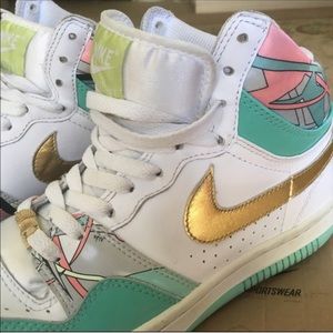 Nike Court Force High